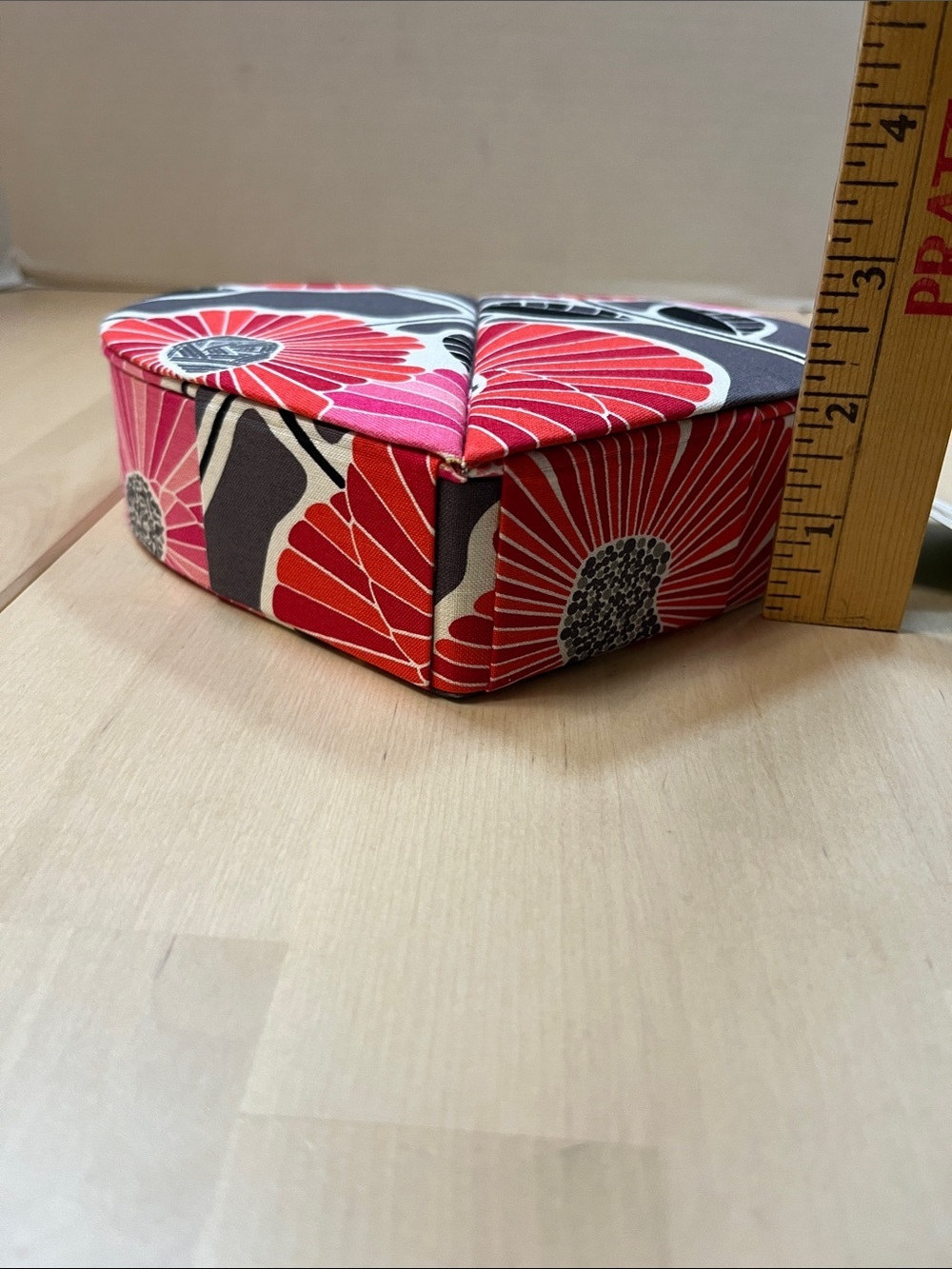 NWT - Vera Bradley Heart to Heart Jewelry Case in Cherry Blossoms 14635-170 - Picture 11 of 14